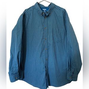 King Size long sleeve blue plaid shirt size 2XL. Excellent condition!